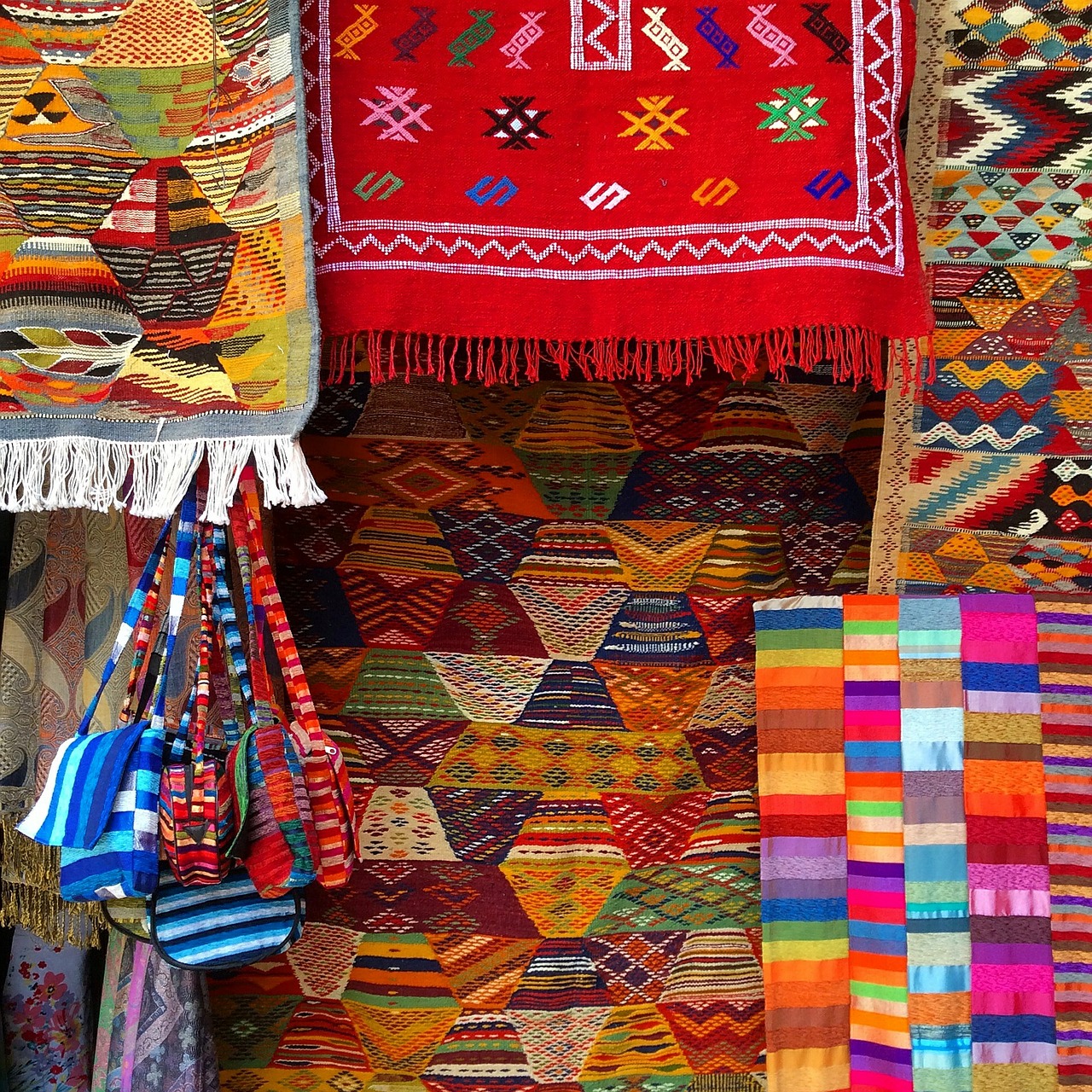 Dywany w marokańskie wzory – sprawdź, dlaczego warto